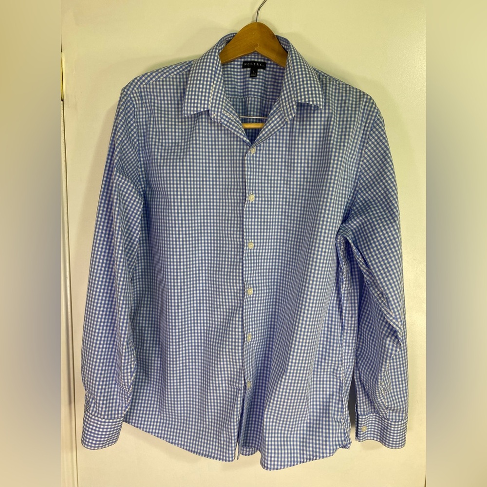 Men’s  Size Large  Gingham Dress Shirt Long Sleeve Button Down